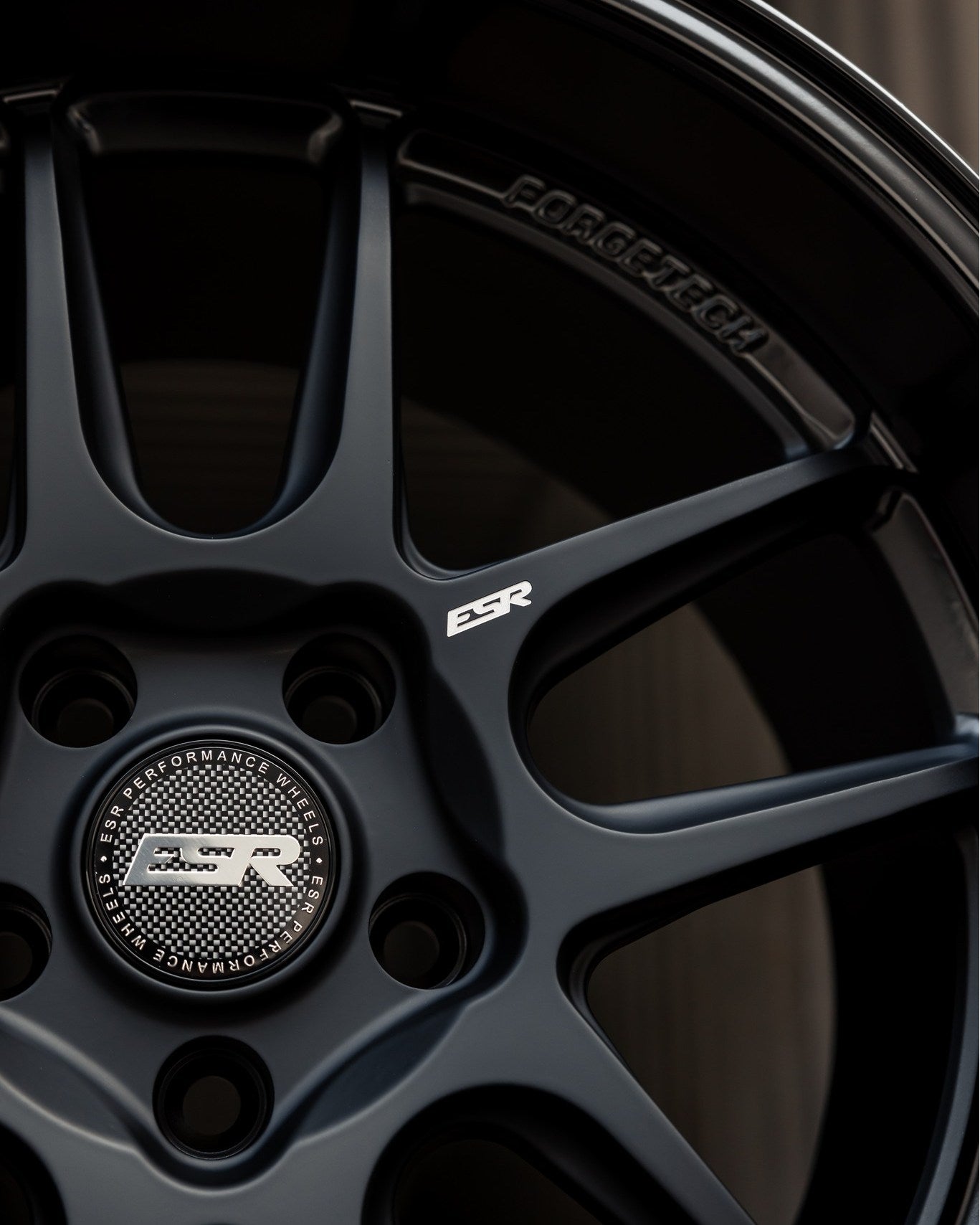 ESR AP8 Matte Black